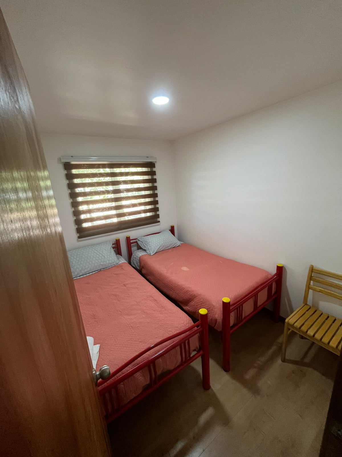 Habitación con camas individuales de la Cabaña 1
